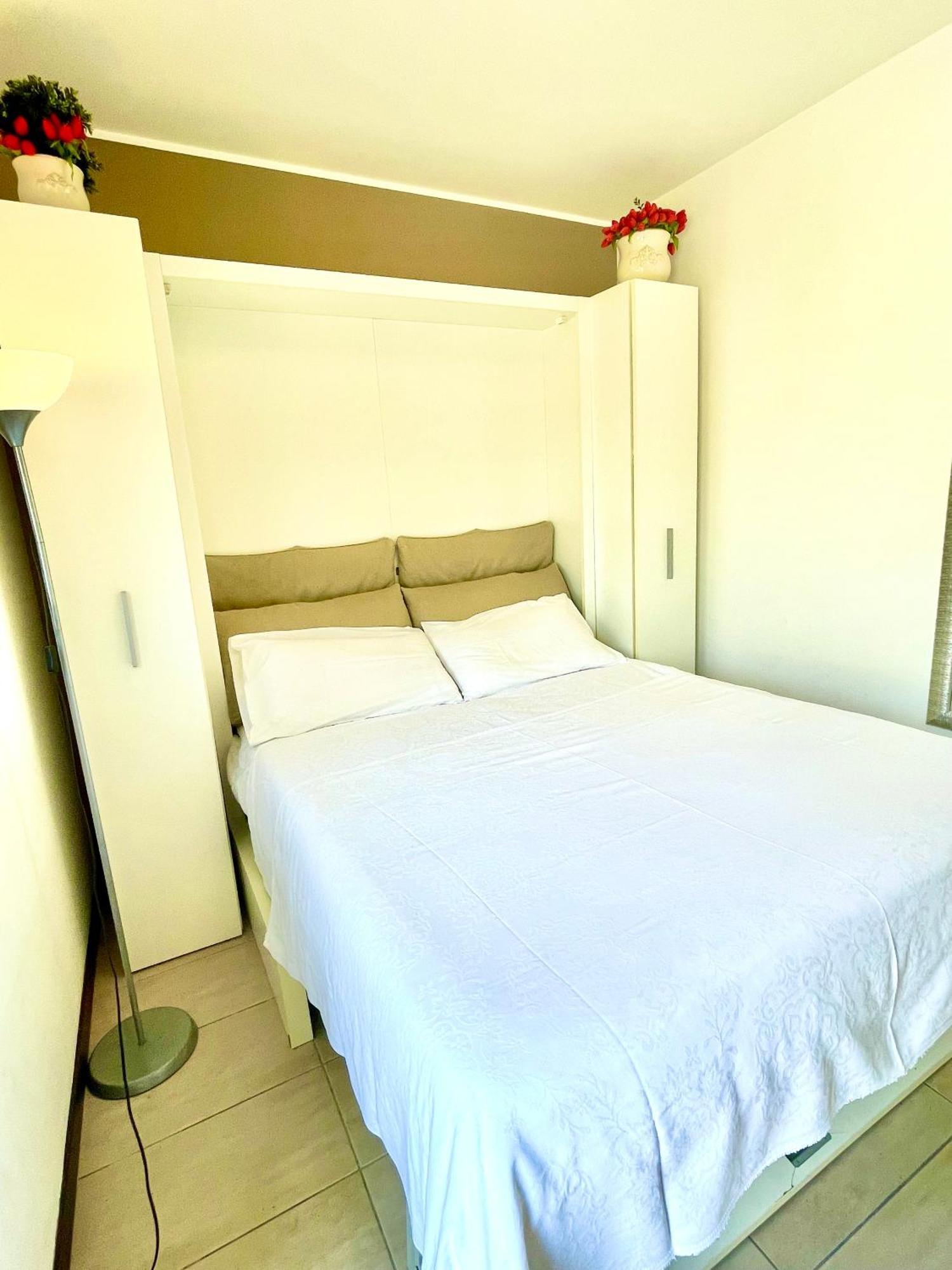 Casa Vacanze Alessandro Spinone Al Lago Екстер'єр фото